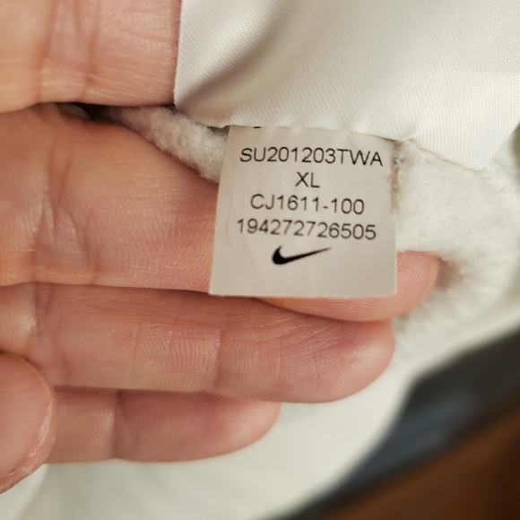 Nike White Hoodie with Gold and Black NC Wesleyan Lacrosse Graphic. XL. #181 - Picture 6 of 12